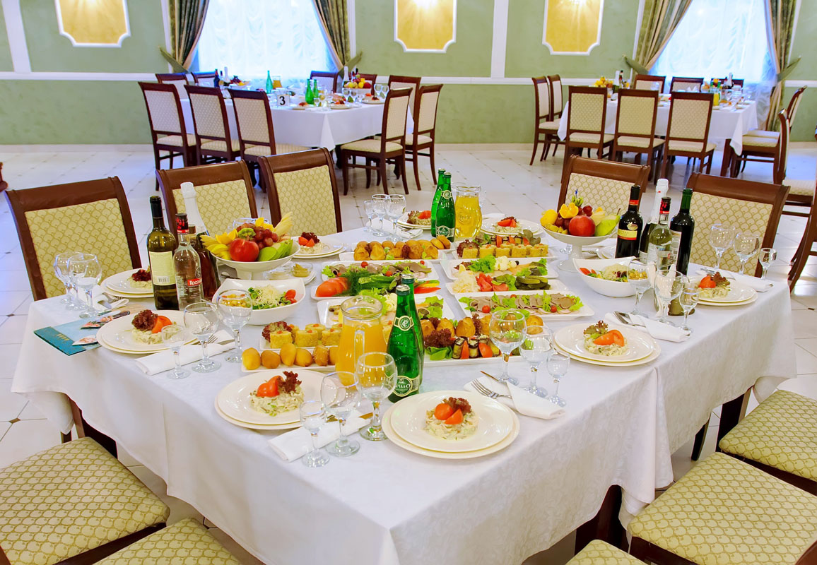 Основной зал — Ресторан при гостинице Саратовская