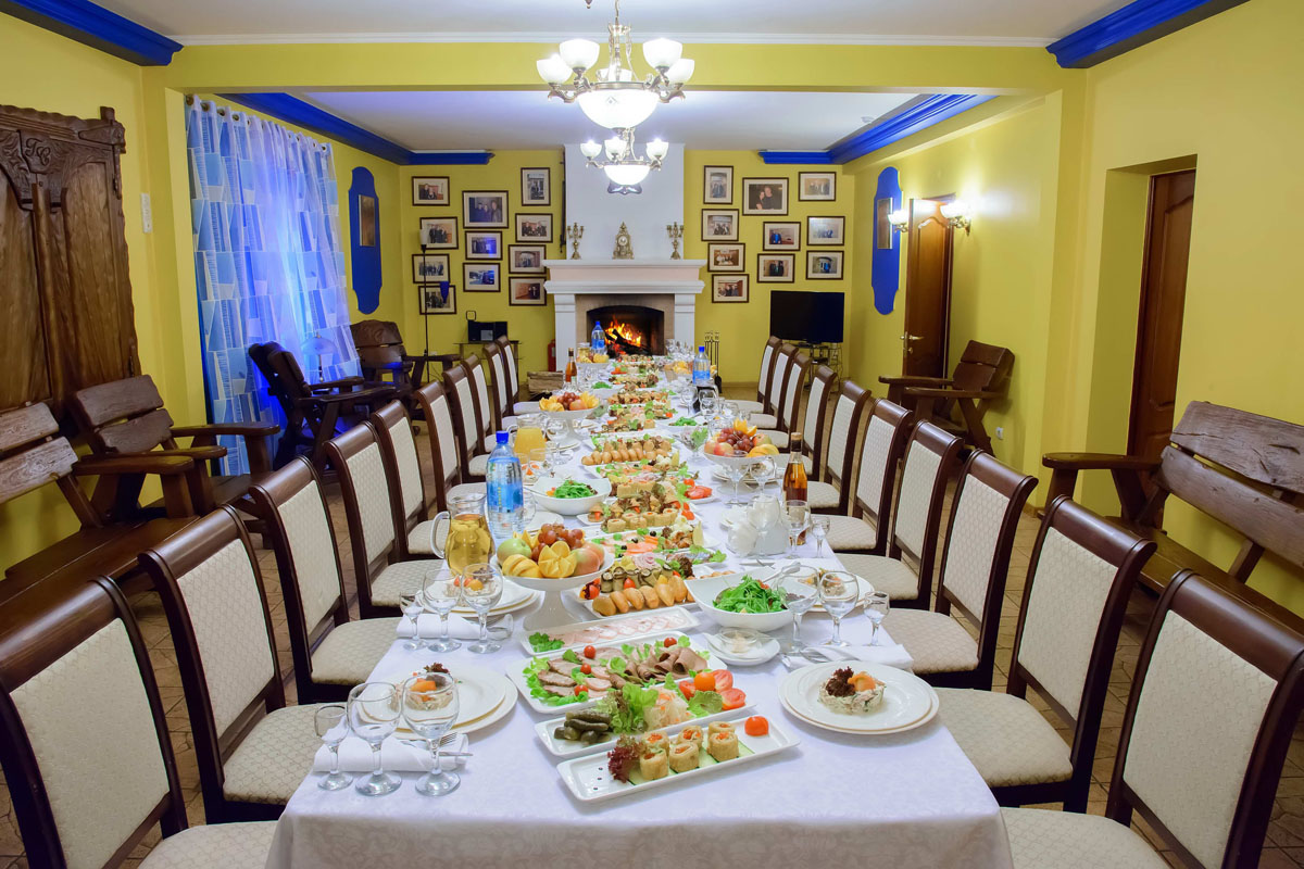 Зал 2 — банкетный зал Ресторан при гостинице Саратовская, фото