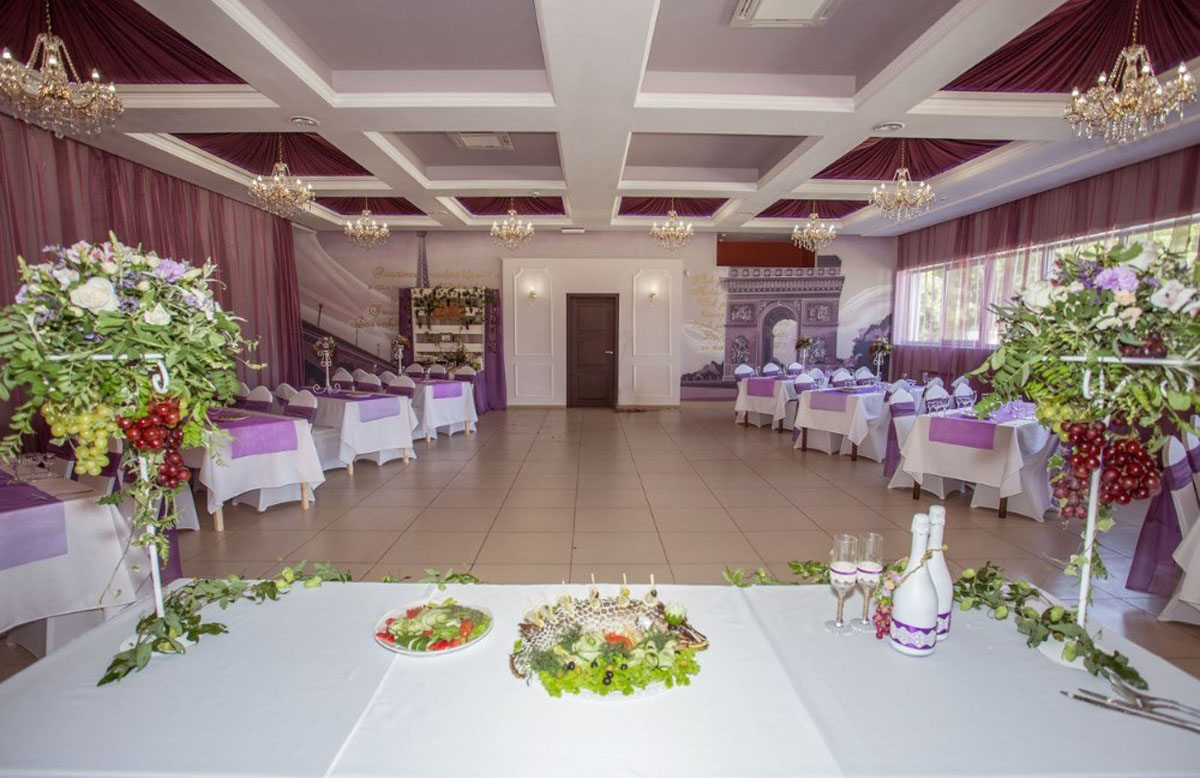 Love is... — Основной зал, фото банкетного зала