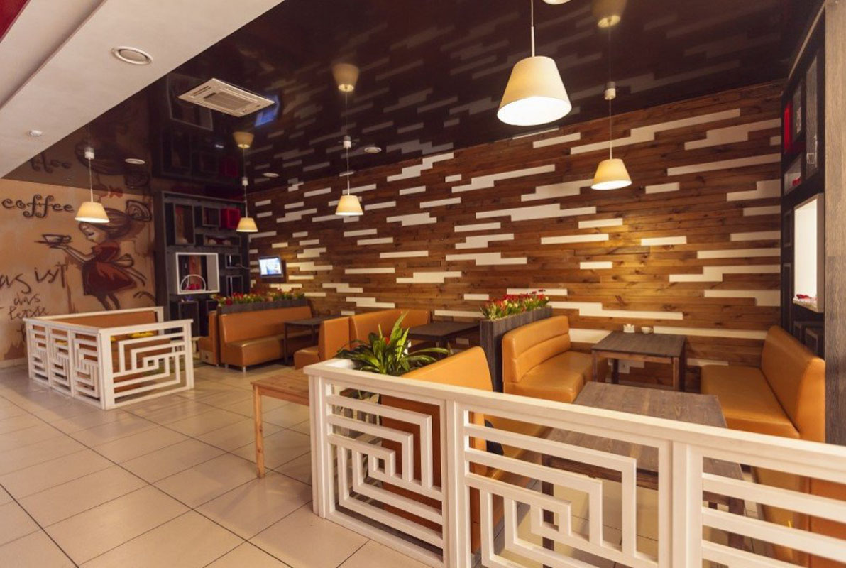 Основной зал — Love is...