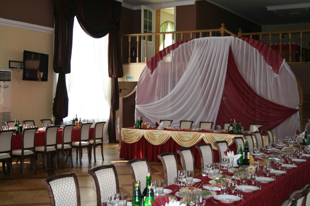 Основной зал — Александрия