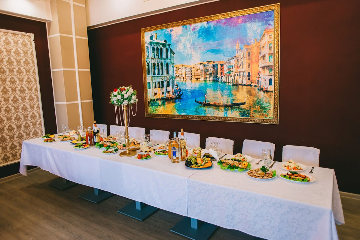 Малый банкетный зал — Загородный комплекс Форсаж