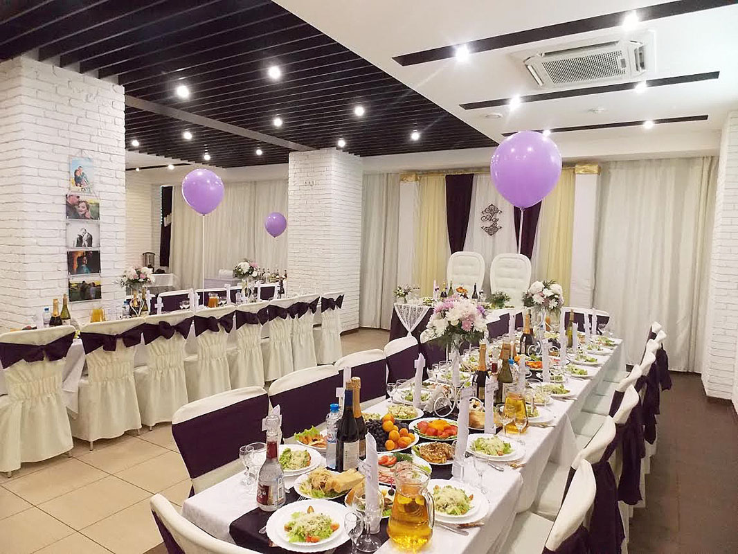 Основной зал — Кафе Миксер