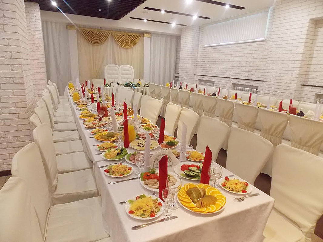 Основной зал — Кафе Миксер