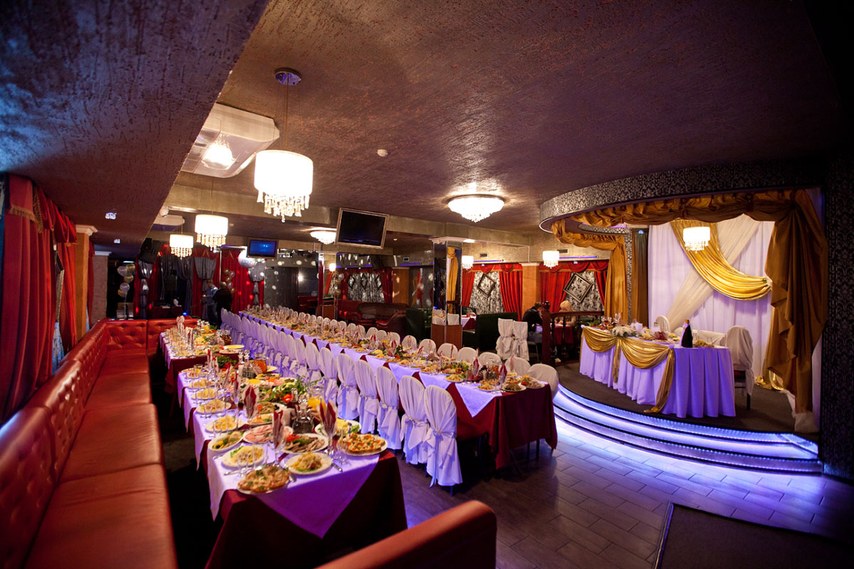 Основной зал — Флюгер