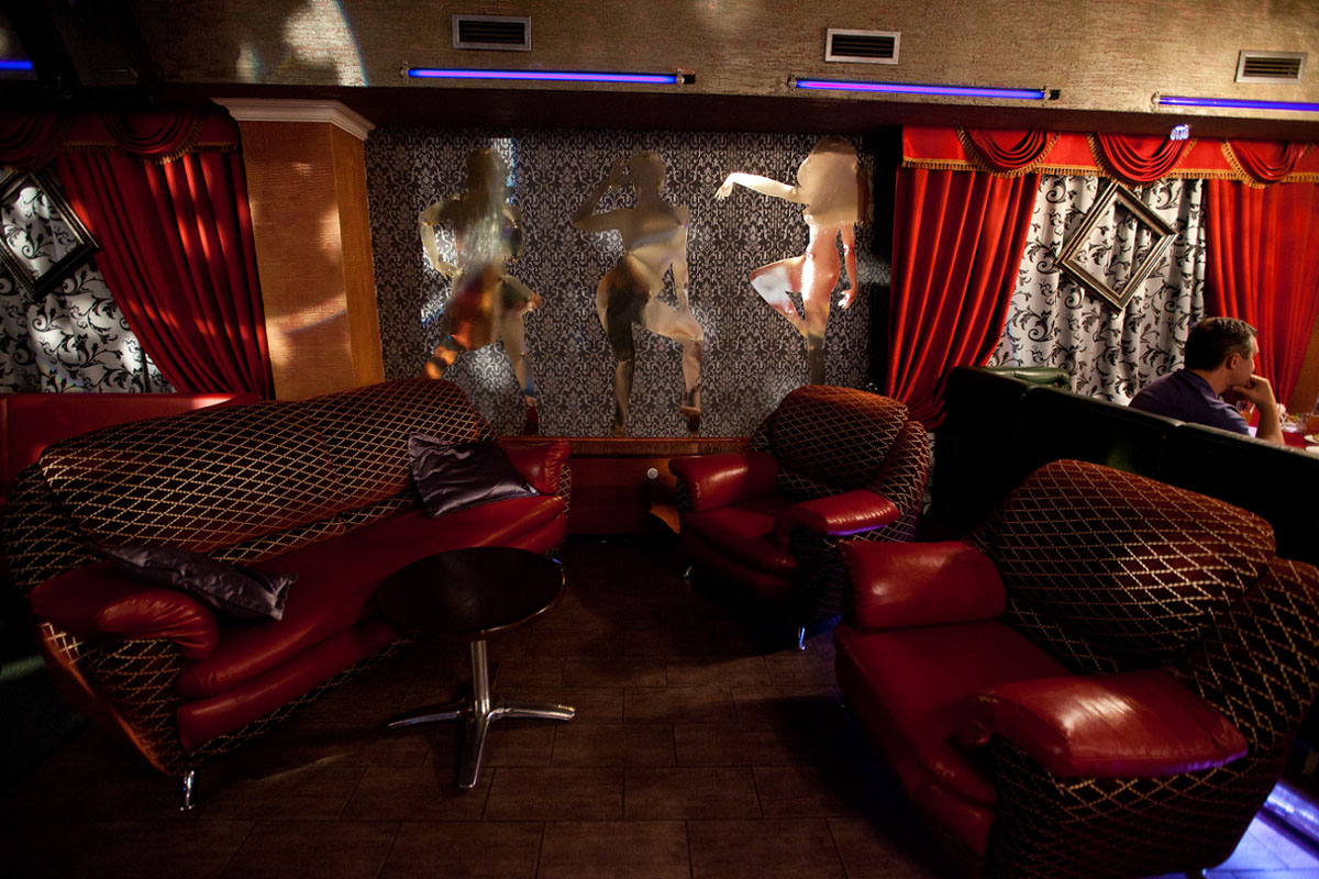 Основной зал — Флюгер