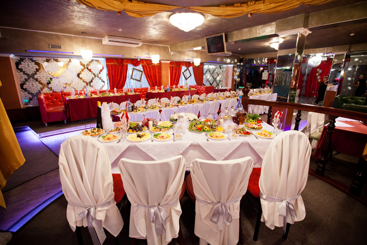 Основной зал — Флюгер