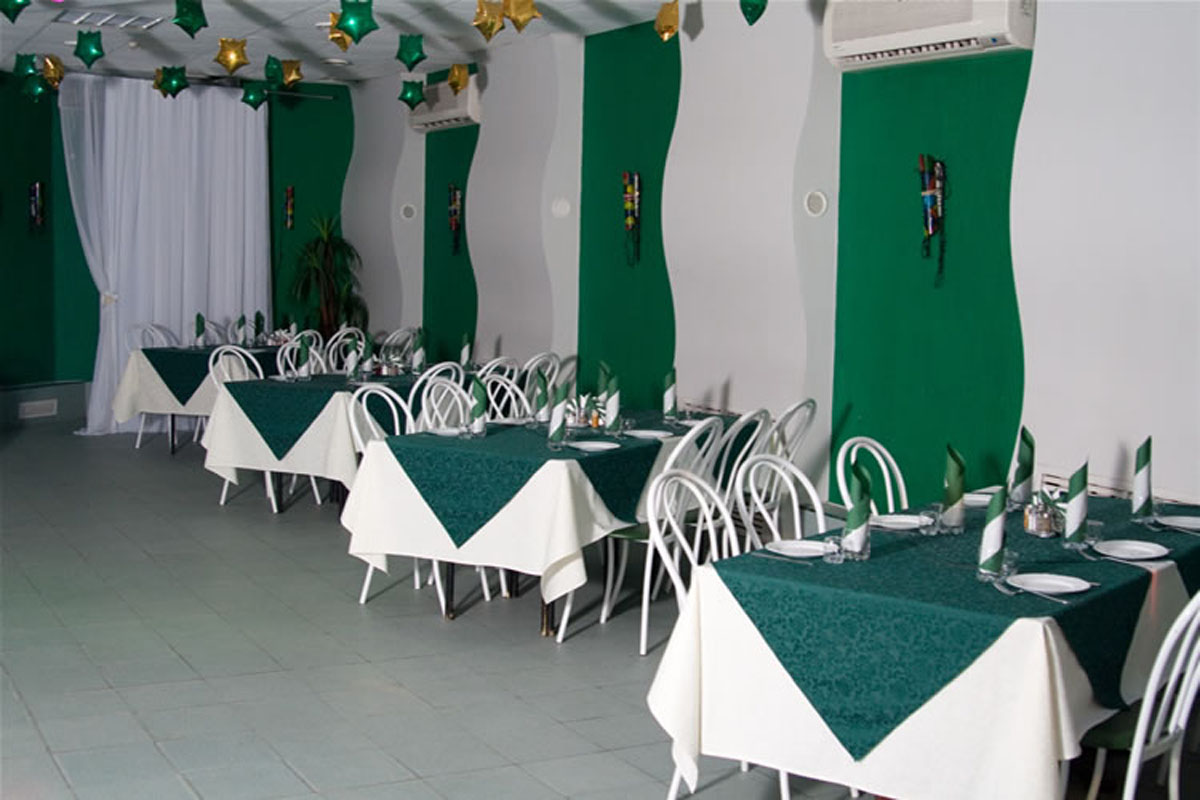 Основной зал — У Фонтана