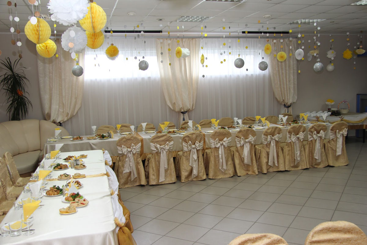 Основной зал — Олива