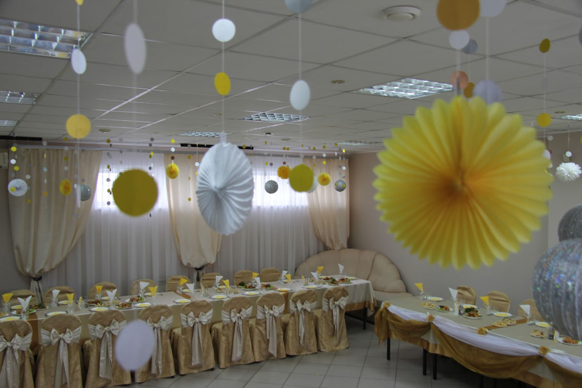 Основной зал — Олива