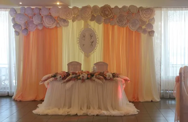 Основной зал