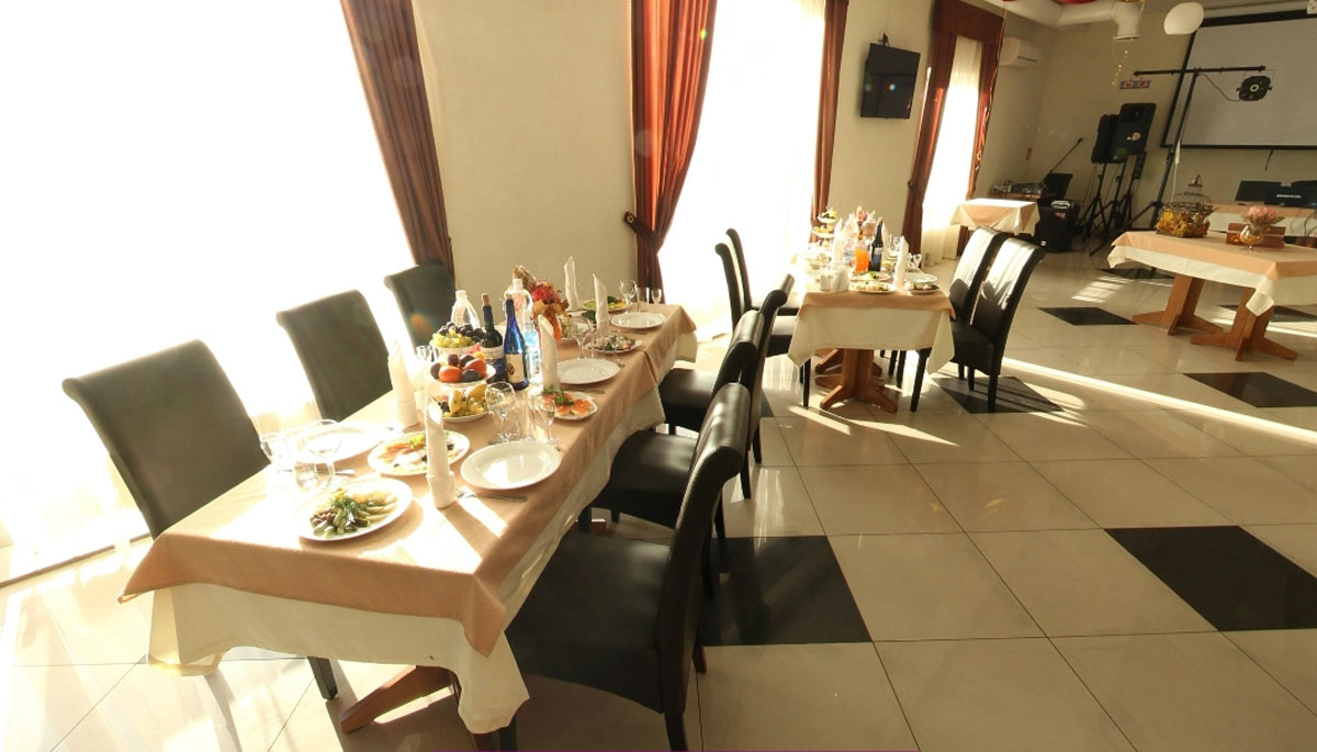 Зал на 60 человек — БАРдаБАР