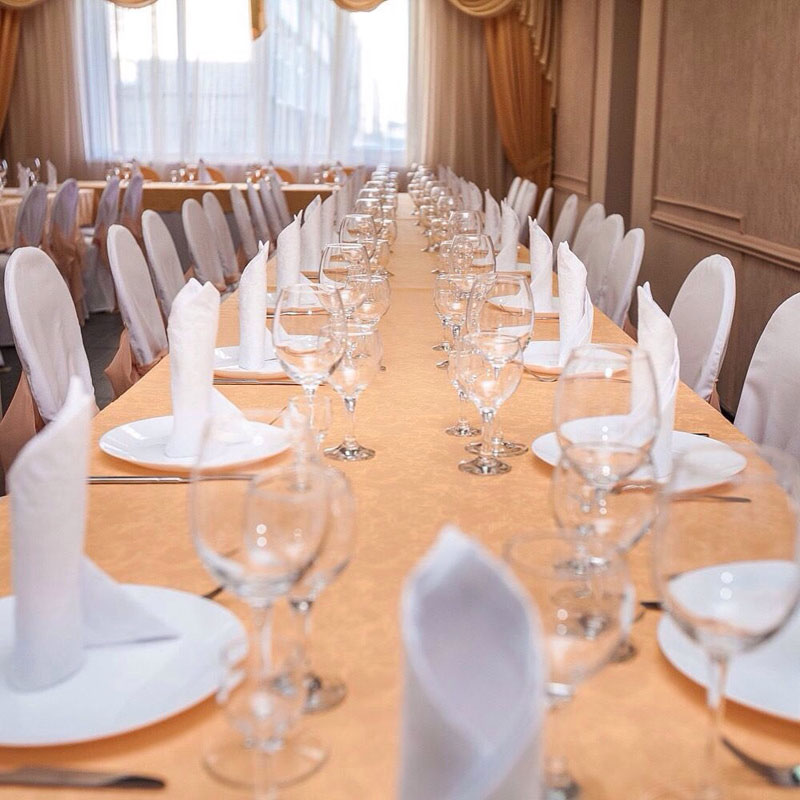 Основной зал — Абрикос