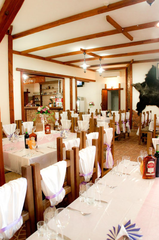 Банкетный зал — Ресторан Медведь