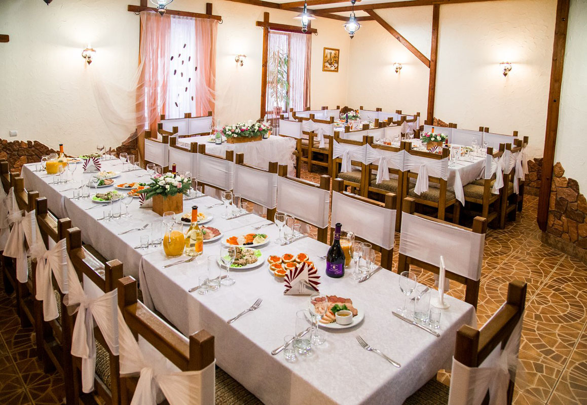 Банкетный зал — Ресторан Медведь