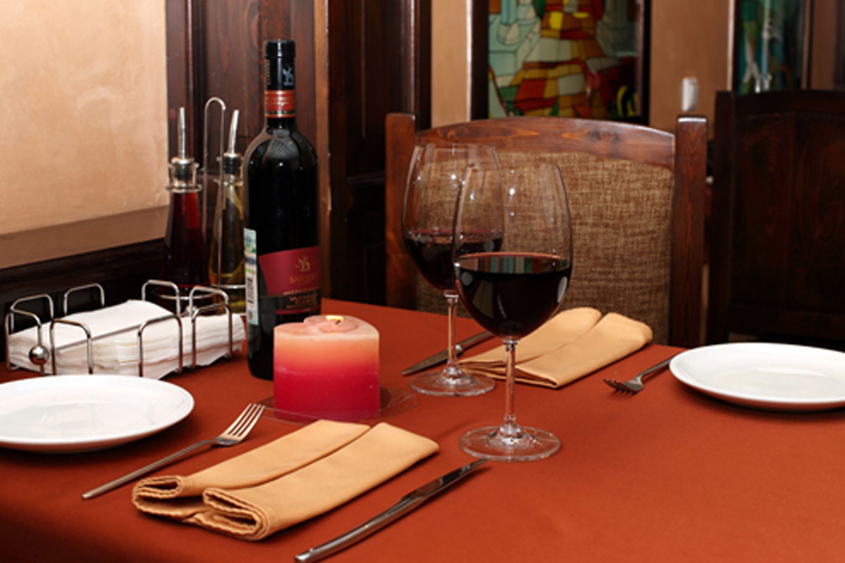 Зал на 50 человек — У Андре