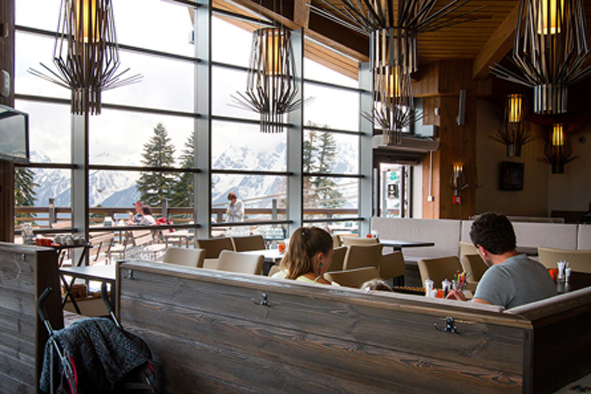 Основной зал — Хмели Ice Сунели