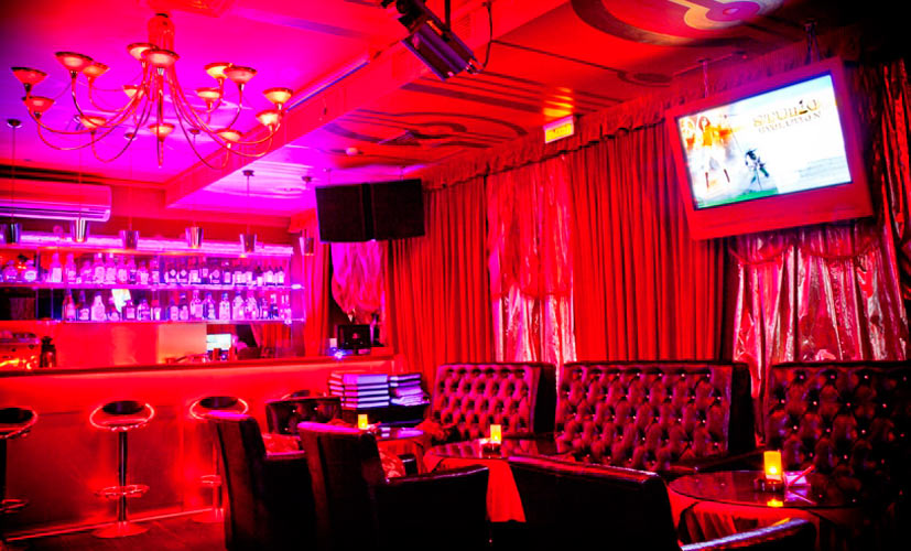 Караоке-клуб Point Rouge — караоке, фото банкетного зала