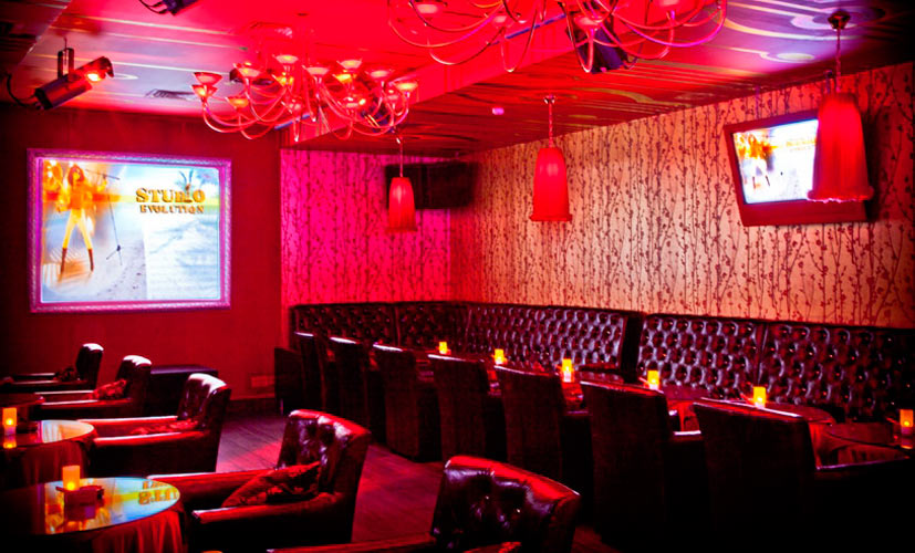 караоке — Караоке-клуб Point Rouge