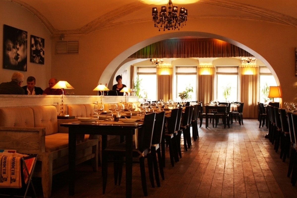 Первый зал  — банкетный зал Ресторан Фиолет, фото