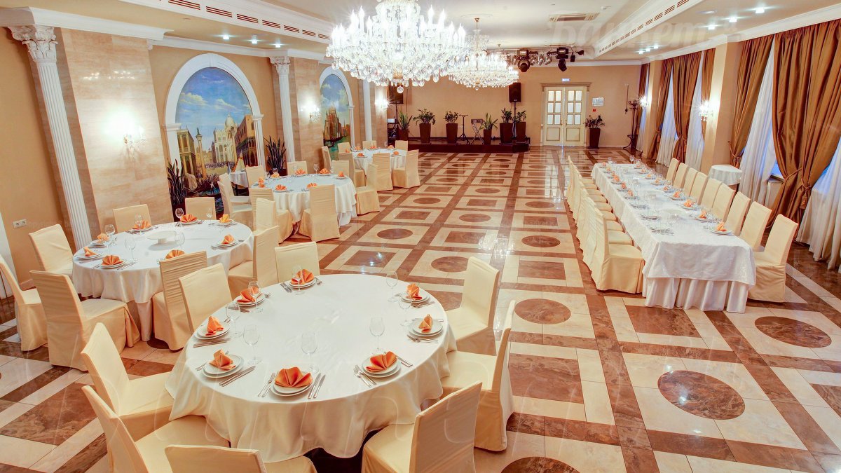 Основной зал — Ла Делициа