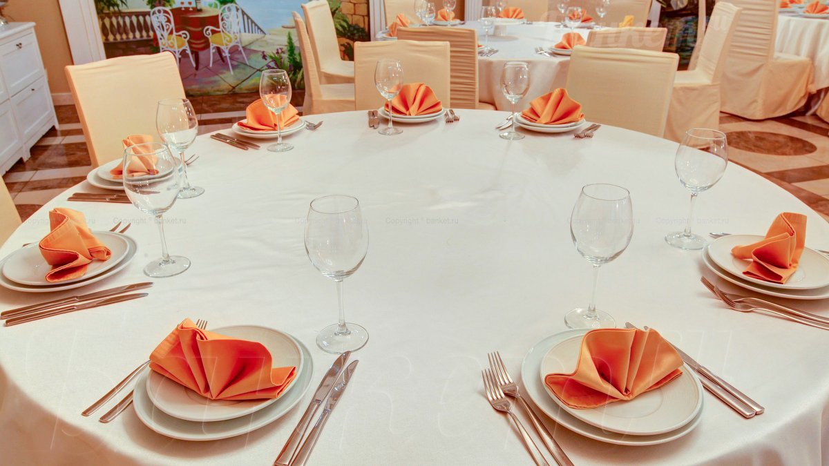 Основной зал — Ла Делициа