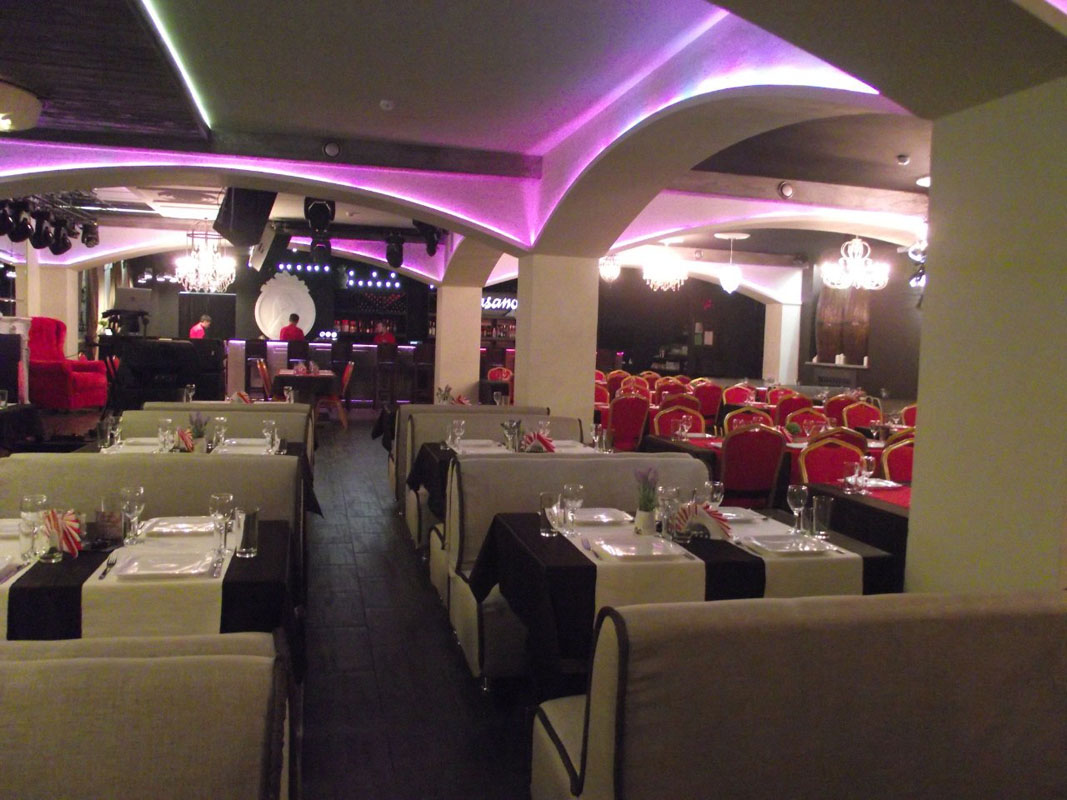 Основной зал — Ресторан Casanova