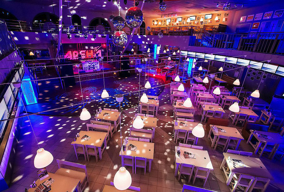 Основной зал — Бар-ресторан Опера