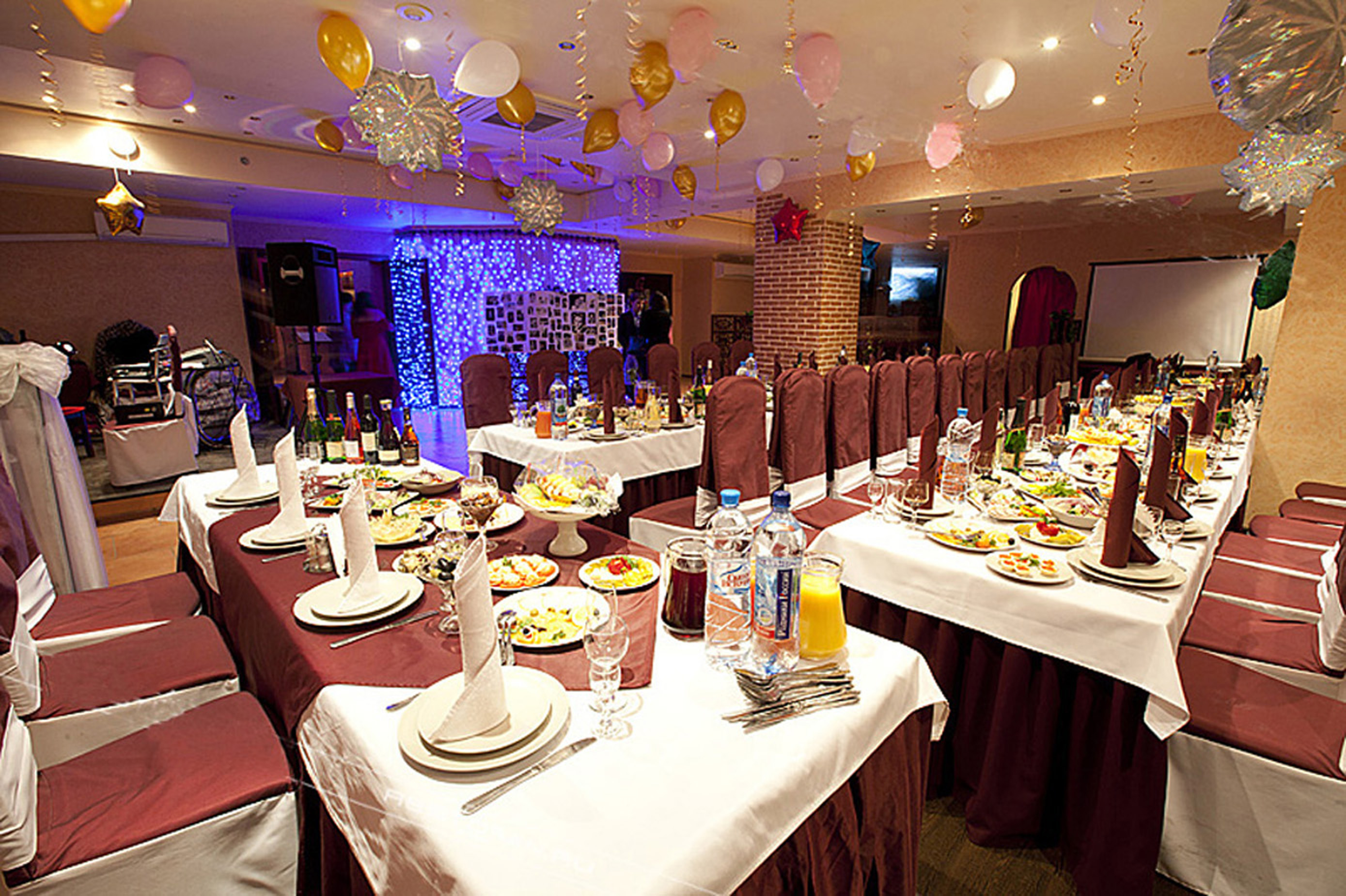 Ресторан Белый Павлин — Большой, фото банкетного зала