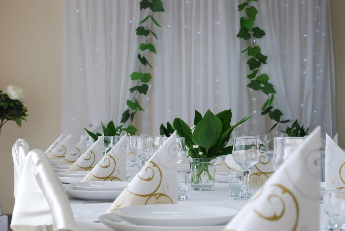 Основной зал — Сели-поели