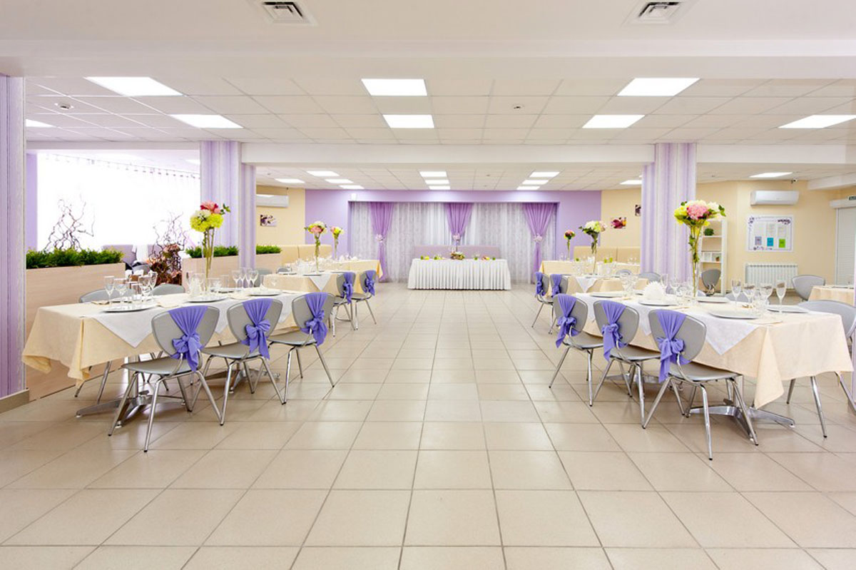 Основной зал — Семейное кафе Забава