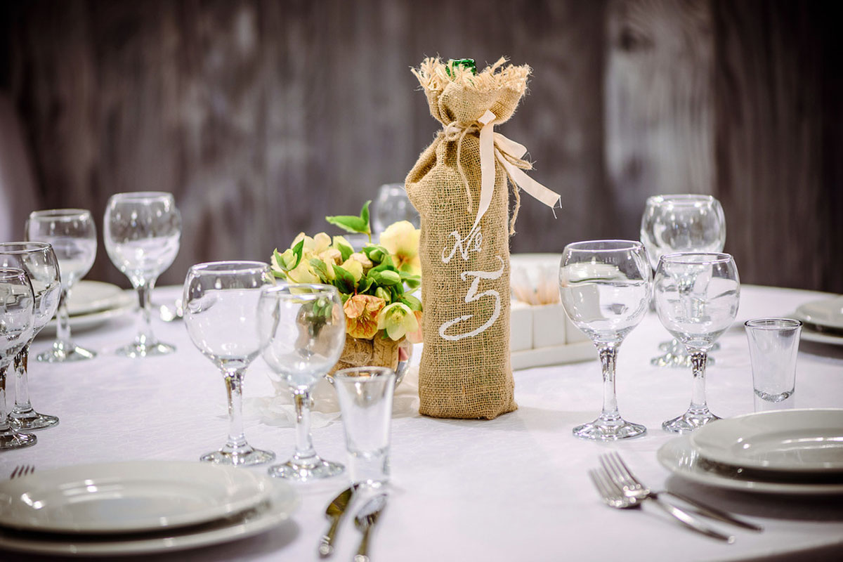 Основной зал — Кафе «Весёлое»