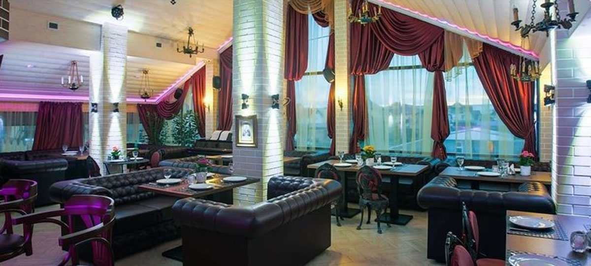 Основной зал — Поручик Ржевский