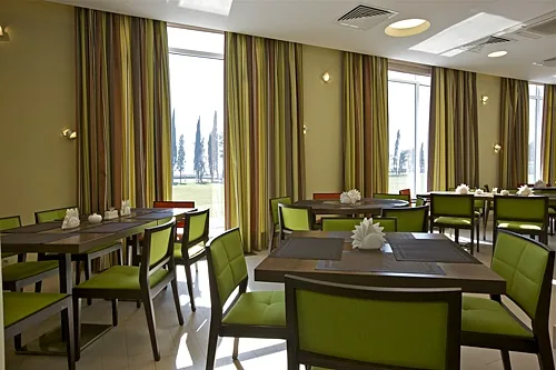 Основной зал — Sport Inn
