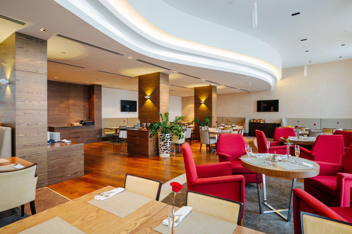 Основной зал — Босфор