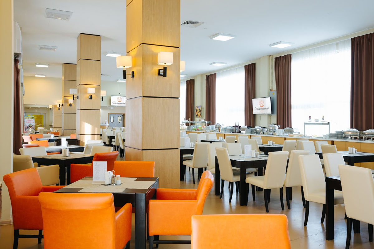 Основной зал — Босфор