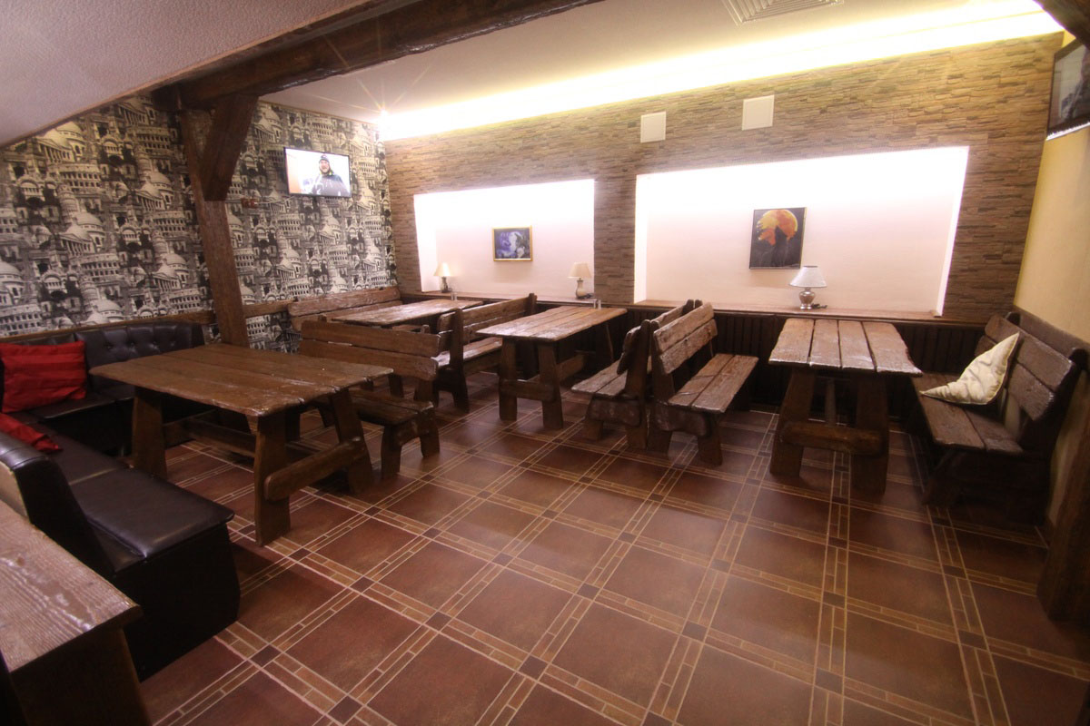 Основной зал — Бар Wolf