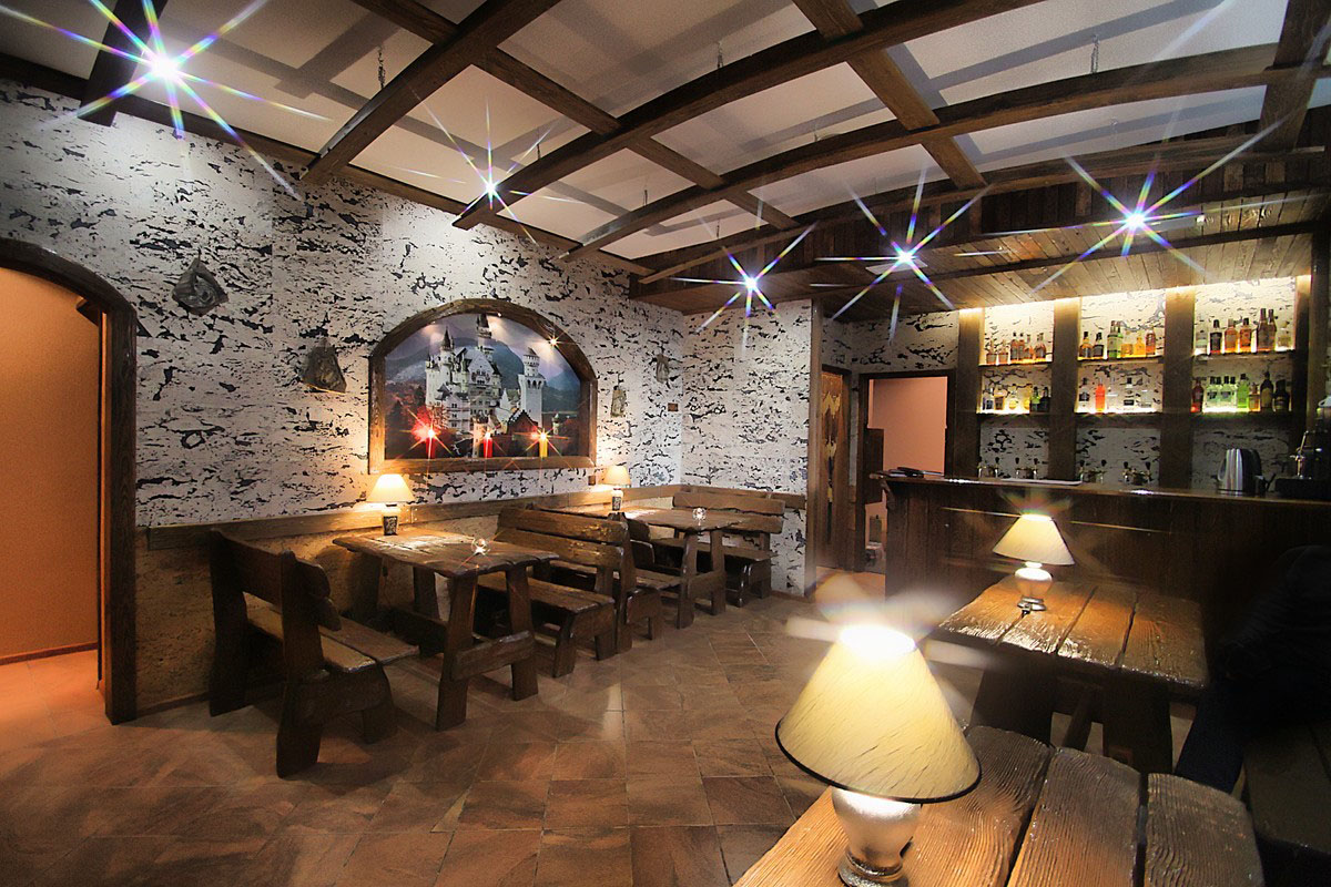 Основной зал — Бар Wolf