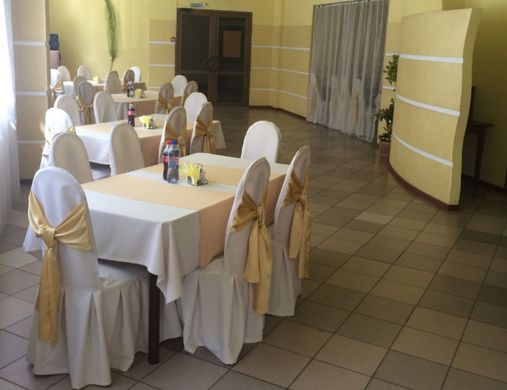 Кафе Лучезарное — Основной зал, фото банкетного зала