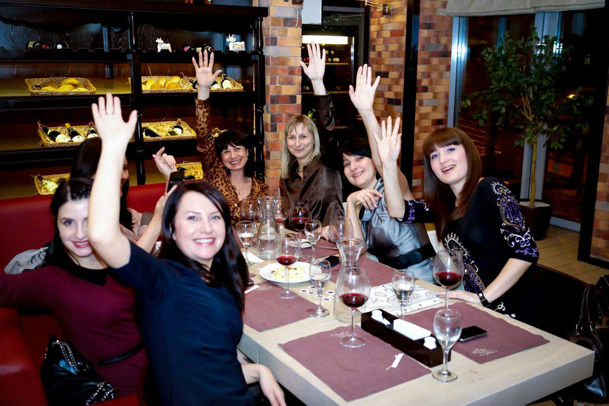 Основной зал — Cafe de Lafe