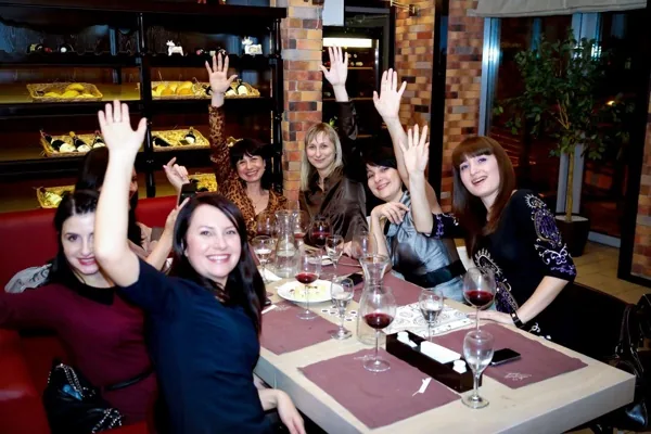 Основной зал