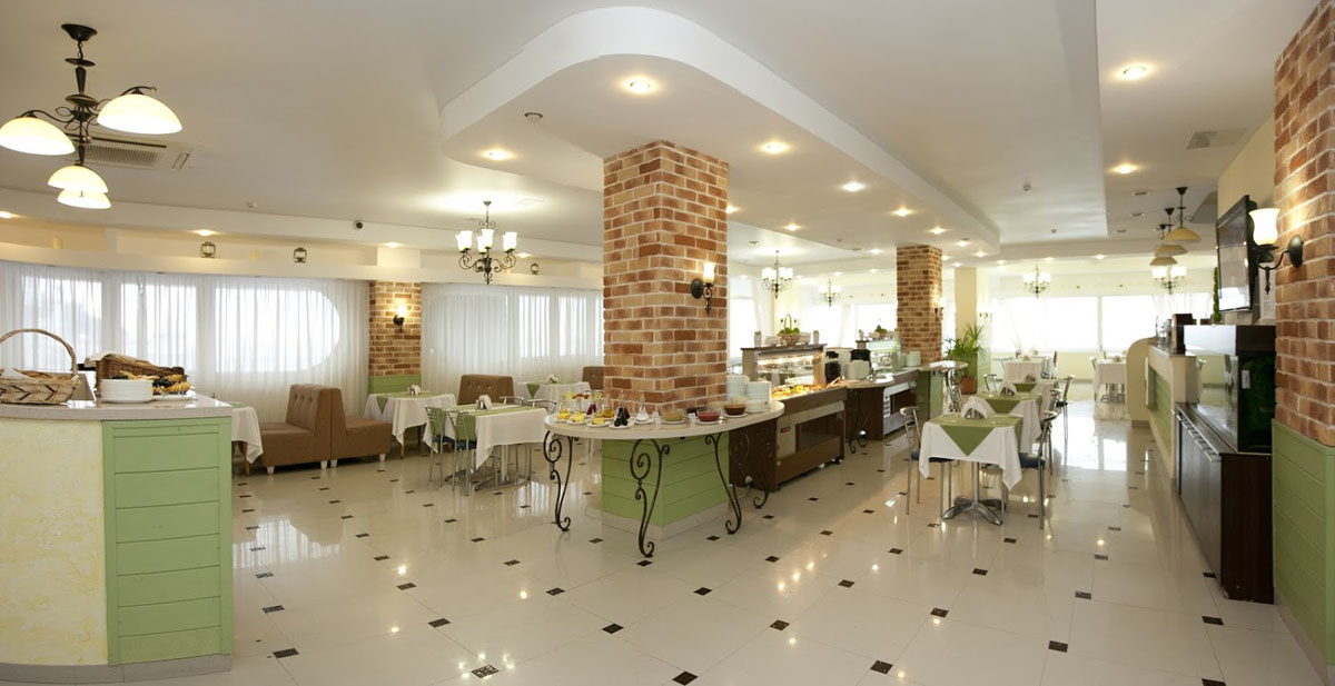 Основной зал — Кают-компания