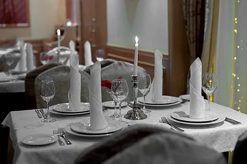 Банкетный зал "Собинов" — Ring Premier Hotel, Ярославль