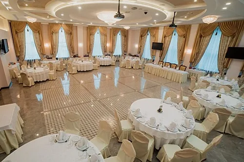 Банкетный зал "Чайковский" — Ring Premier Hotel