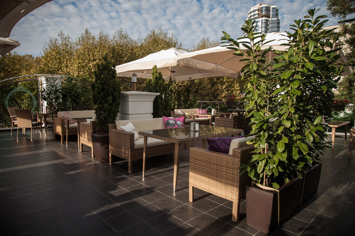 Основной зал