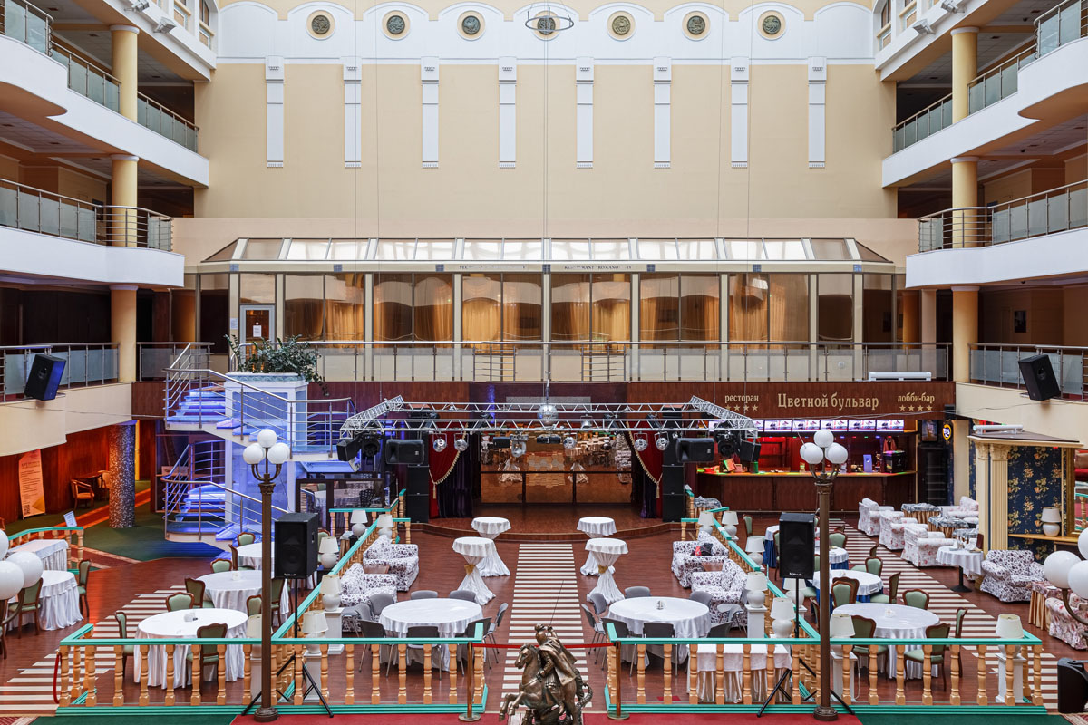 AZIMUT Отель Ярославль 4* — Зал Цветной бульвар, фото банкетного зала