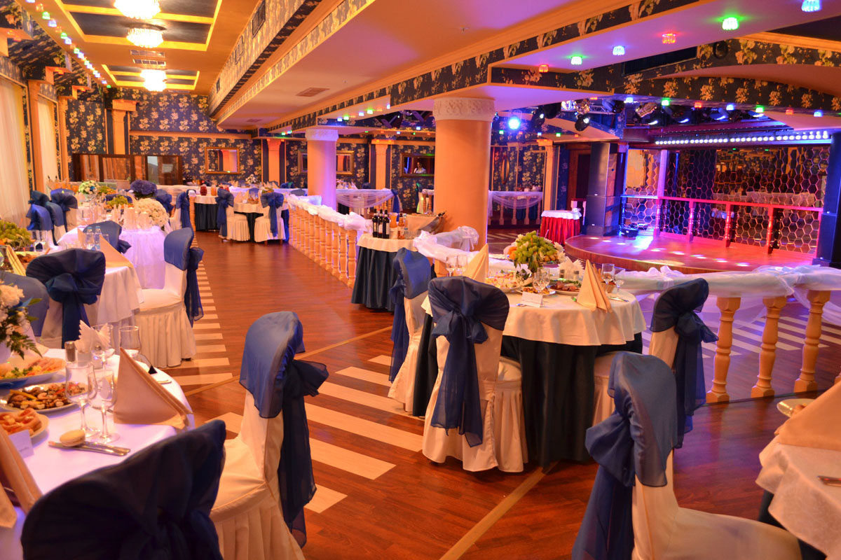 Зал Романовский — AZIMUT Отель Ярославль 4*