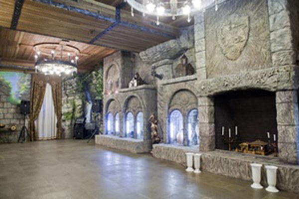 Логотип Амшенский двор