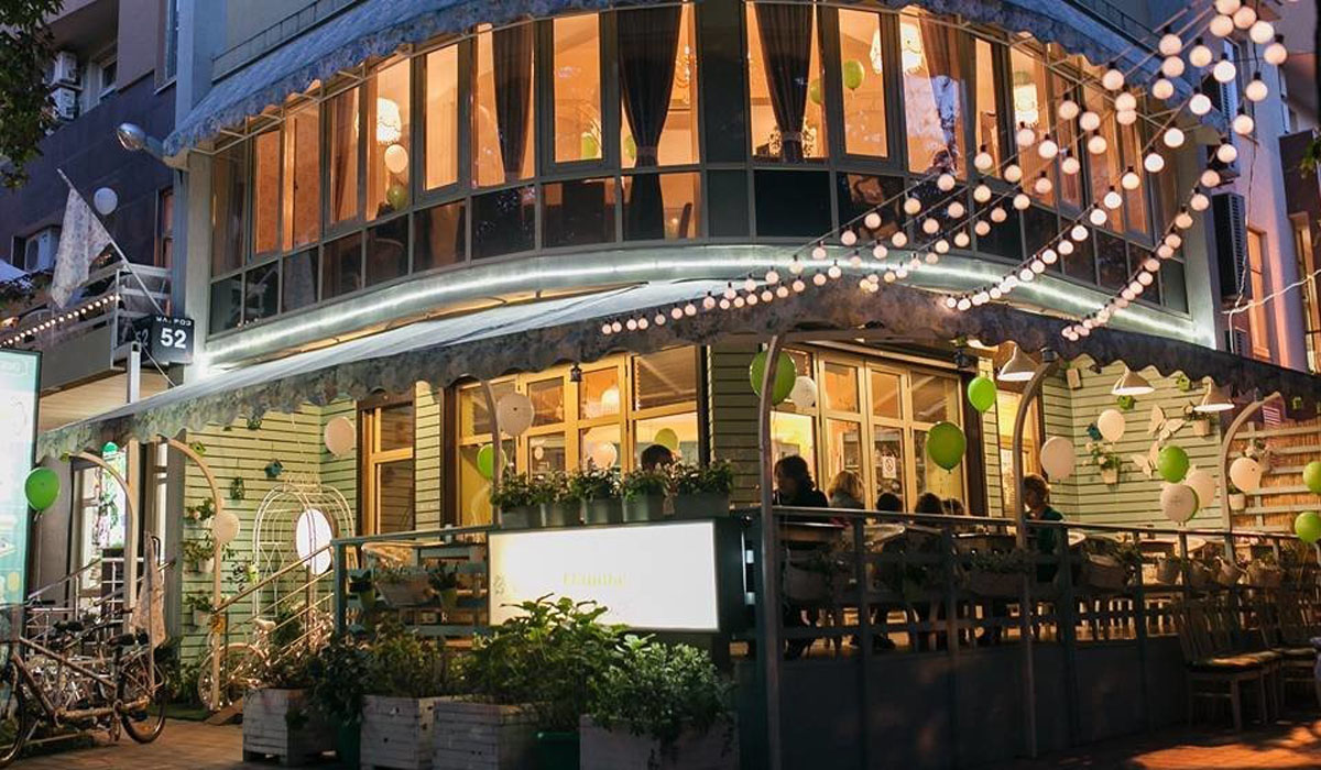 Основной зал — Оливье