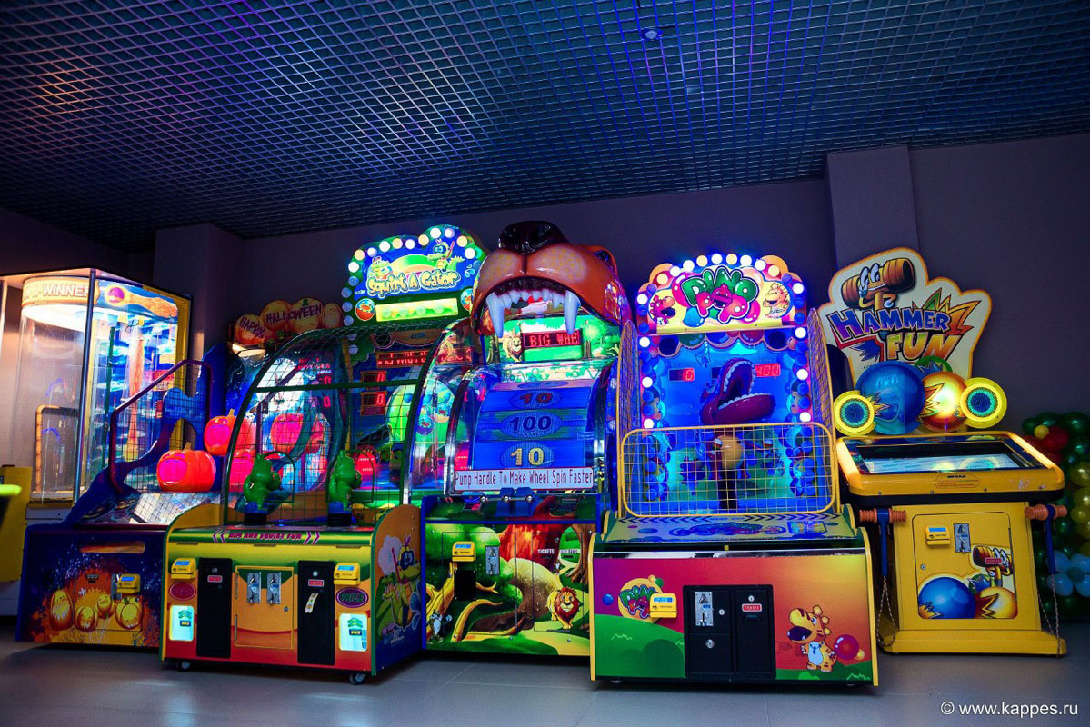 Основной зал — Семейное кафе Лукошко